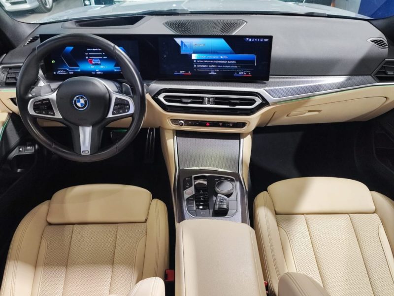 BMW SERIE 3 330EA M SPORT 292CH 2023 