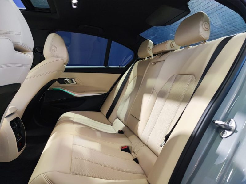 BMW SERIE 3 330EA M SPORT 292CH 2023 