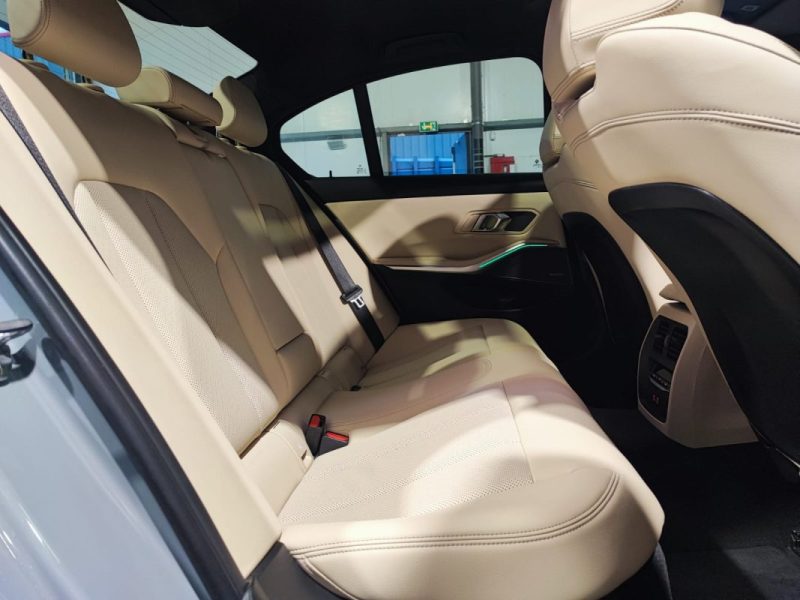 BMW SERIE 3 330EA M SPORT 292CH 2023 