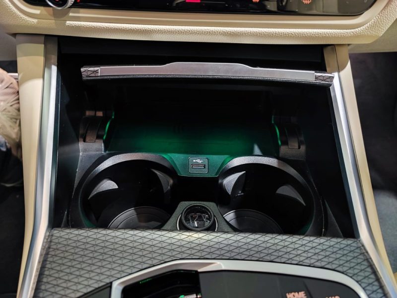 BMW SERIE 3 330EA M SPORT 292CH 2023 