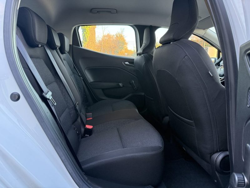 RENAULT CLIO V 1.6 E-TECH 140CH LIMITED -21 2021