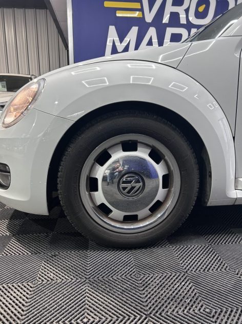 Volkswagen New Beetle 1.2 TSi 105ch |162 000 KM | 2015 | GPS | Climatisation automatique