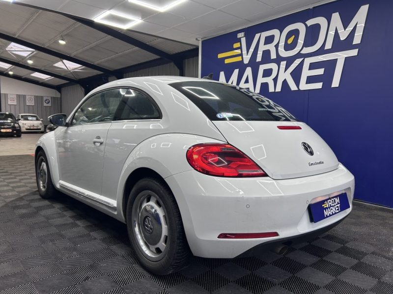 Volkswagen New Beetle 1.2 TSi 105ch |162 000 KM | 2015 | GPS | Climatisation automatique