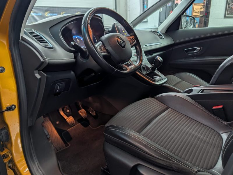 RENAULT SCENIC 1.6 dCi 130ch Energy Zen