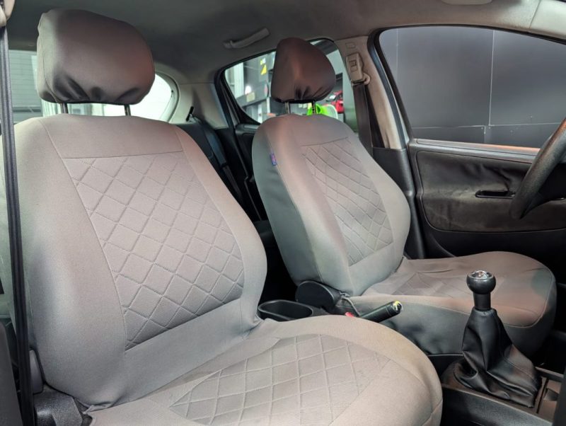 PEUGEOT 207 1.4 HDI 70cv EXECUTIVE 1ere main