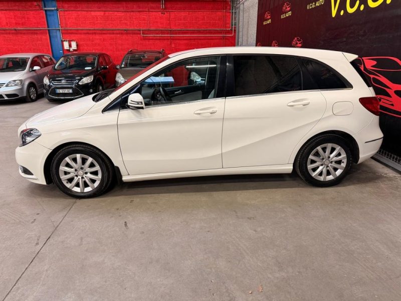 MERCEDES-BENZ CLASSE B 180 CDI 109 7G-DCT Design