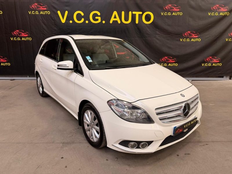 MERCEDES-BENZ CLASSE B 180 CDI 109 7G-DCT Design