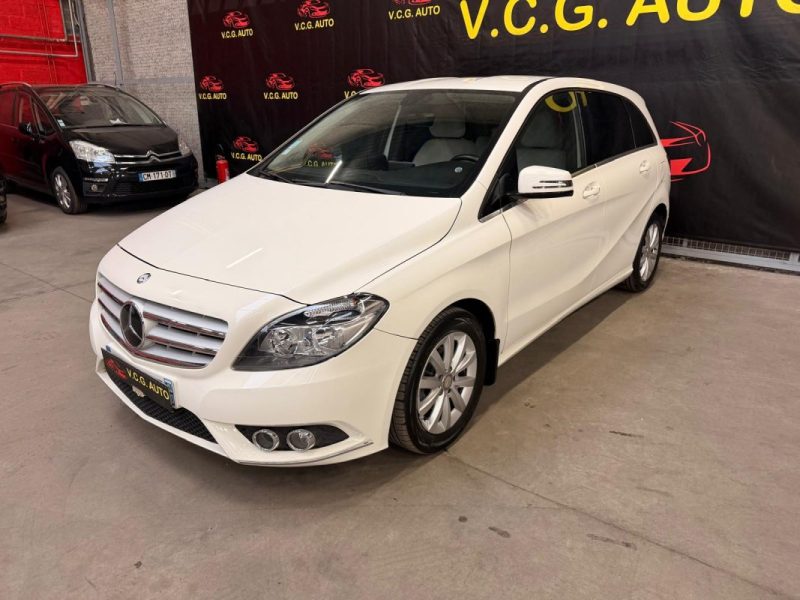 MERCEDES-BENZ CLASSE B 180 CDI 109 7G-DCT Design