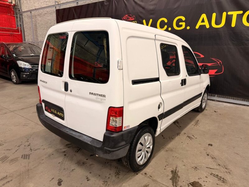 PEUGEOT PARTNER 1.6 HDi 75 Confort 