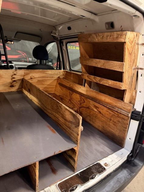 PEUGEOT PARTNER 1.6 HDi 75 Confort 