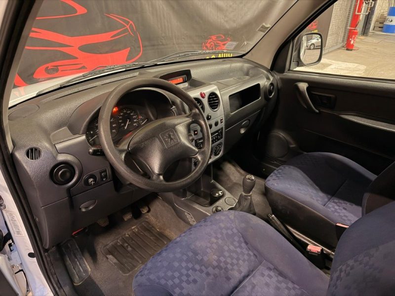 PEUGEOT PARTNER 1.6 HDi 75 Confort 
