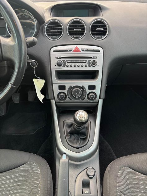 PEUGEOT 308 SW SW 2.0 HDI 140 PREMIUM 2010