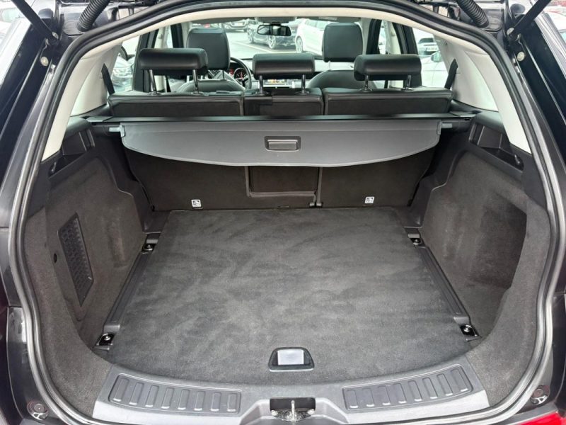  Land Rover Discovery Sport 2.0 TD4 180 Ch/ Toit Panoramique/ Caméra de recul/ Sièges chauffants