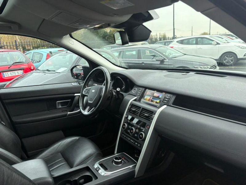  Land Rover Discovery Sport 2.0 TD4 180 Ch/ Toit Panoramique/ Caméra de recul/ Sièges chauffants