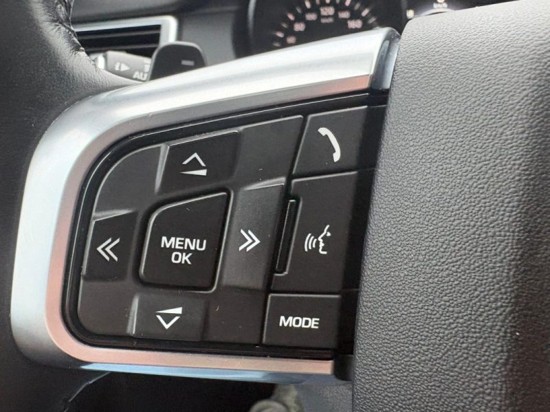  Land Rover Discovery Sport 2.0 TD4 180 Ch/ Toit Panoramique/ Caméra de recul/ Sièges chauffants