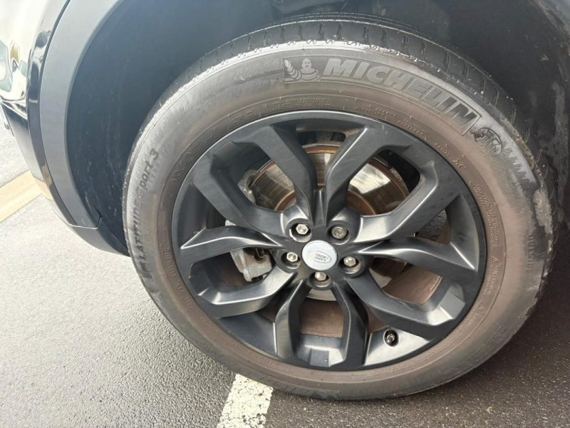  Land Rover Discovery Sport 2.0 TD4 180 Ch/ Toit Panoramique/ Caméra de recul/ Sièges chauffants