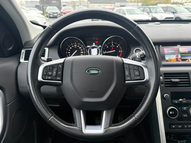 Land Rover Discovery Sport 2.0 TD4 180 Ch/ Toit Panoramique/ Caméra de recul/ Sièges chauffants