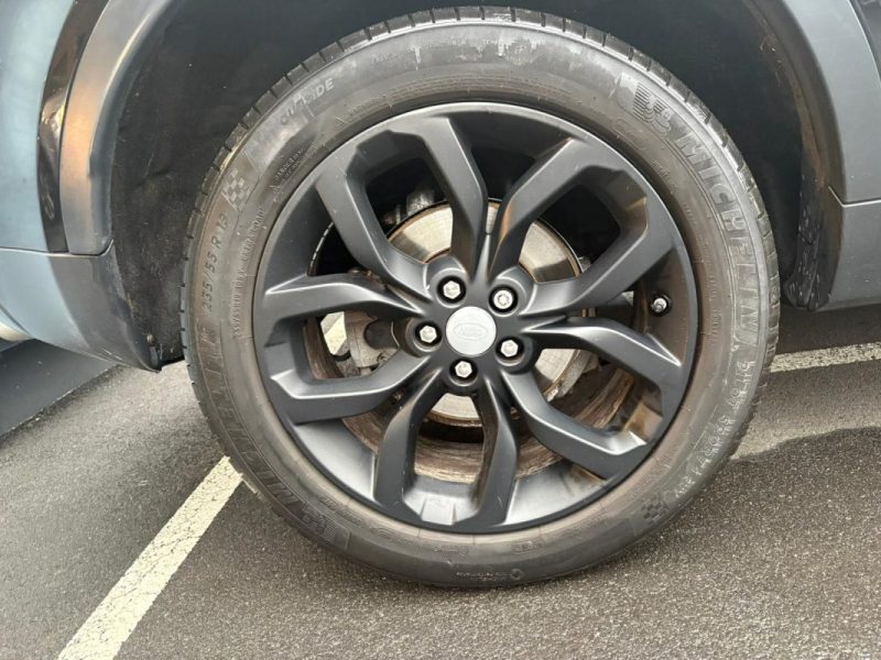  Land Rover Discovery Sport 2.0 TD4 180 Ch/ Toit Panoramique/ Caméra de recul/ Sièges chauffants