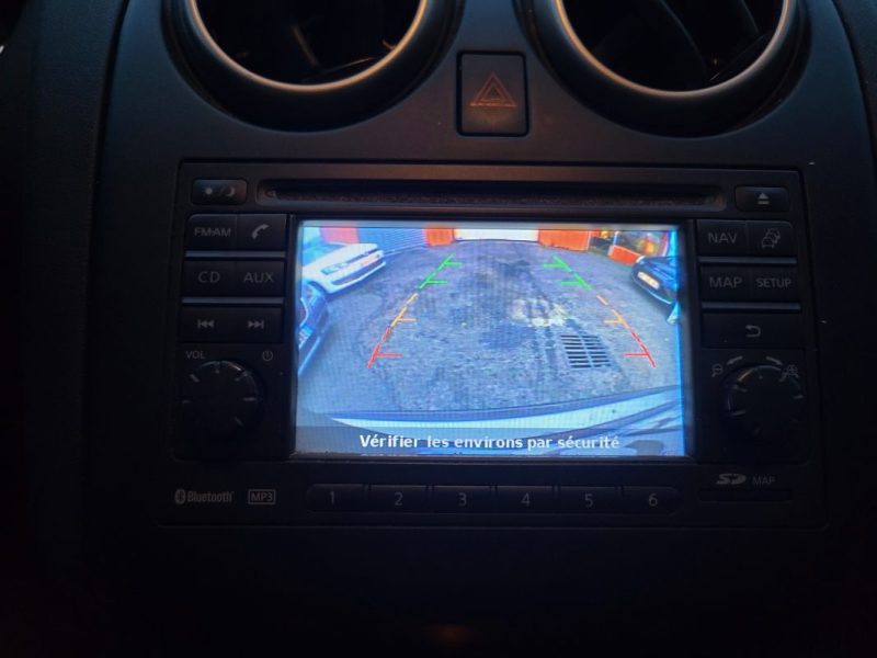 NISSAN QASHQAI 1.5 DCI 110 cv - GARANTIE 12 mois - TEKNA