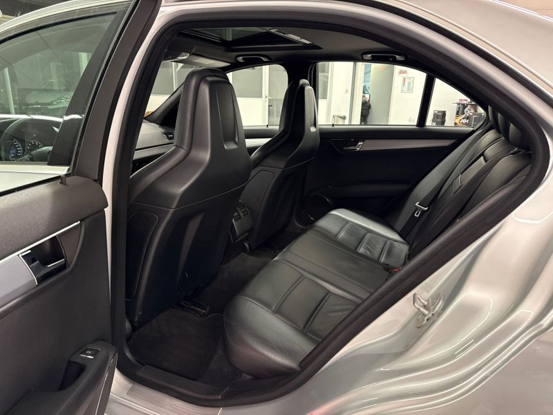 MERCEDES-BENZ CLASSE C 63 AMG 457 ch - Entretien Complet 