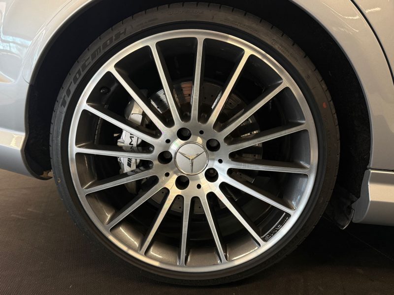 MERCEDES-BENZ CLASSE C 63 AMG 457 ch - Entretien Complet 