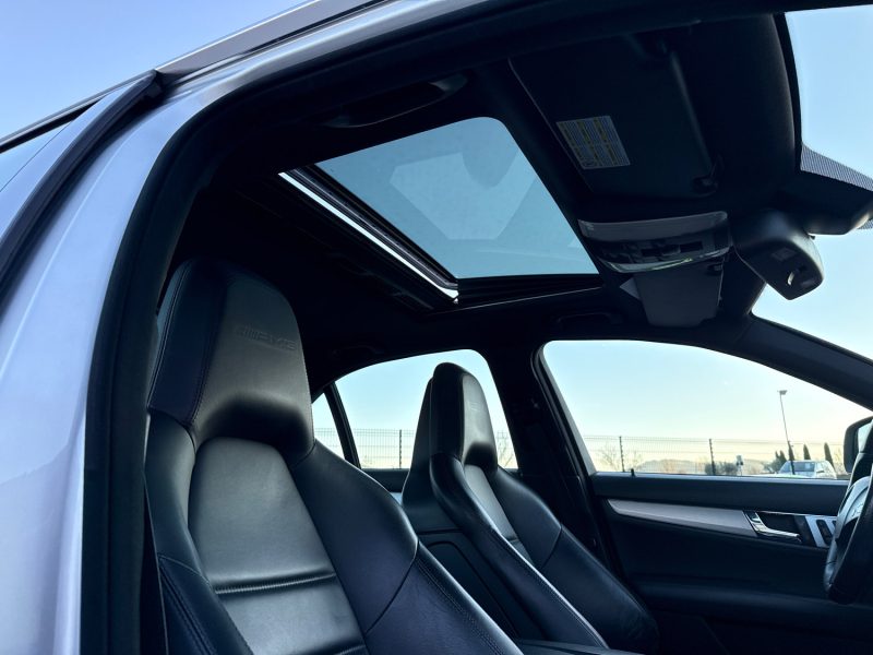MERCEDES-BENZ CLASSE C 63 AMG 457 ch - Entretien Complet 