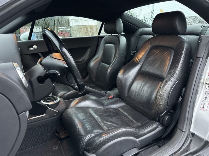 AUDI TT 1.8L TURBO 180 CV CARPLAY / Régulateur de vitesse / Paiement 4X ou 10X Possible