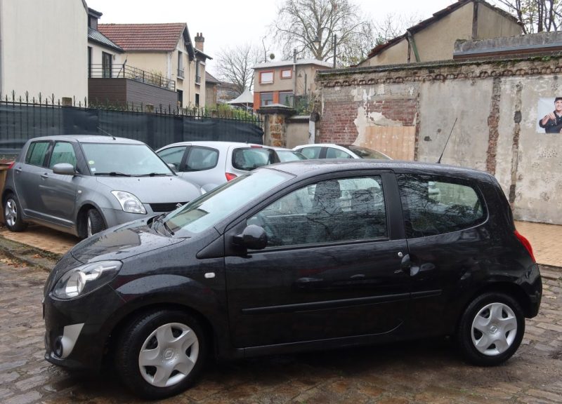 RENAULT TWINGO II 1.2 75 DYNAMIQUE QUICKSHIFT 5 2007