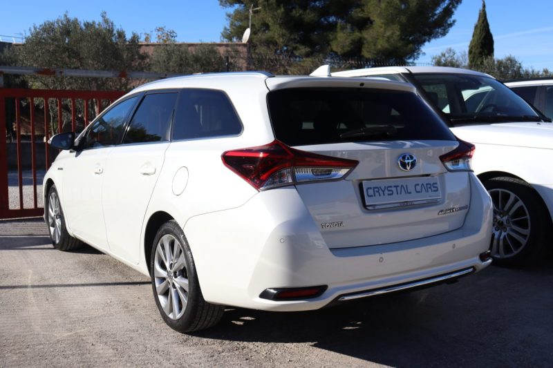 TOYOTA AURIS TOURING SPORTS 1.8 HYBRIDE 136 LOUNGE CVT AUTO