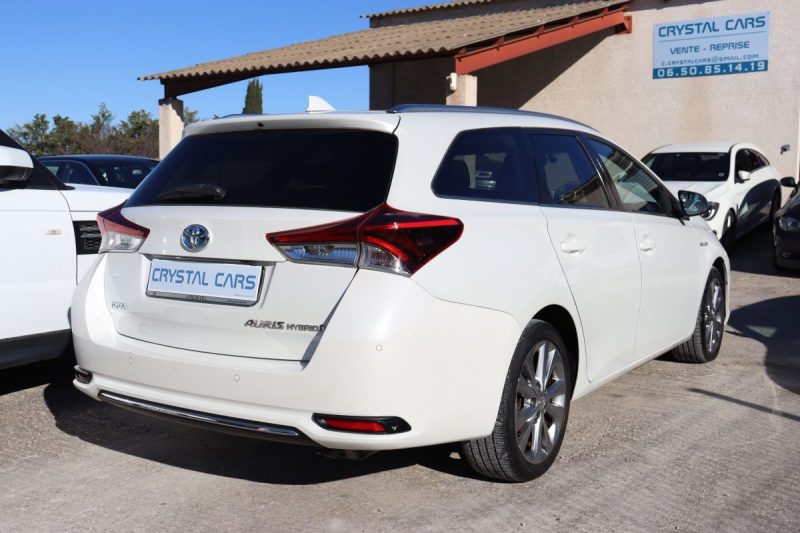 TOYOTA AURIS TOURING SPORTS 1.8 HYBRIDE 136 LOUNGE CVT AUTO