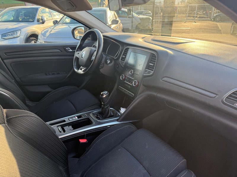 RENAULT MEGANE 4 1.2 TCE 100CH  LIMTED GARANTIE 