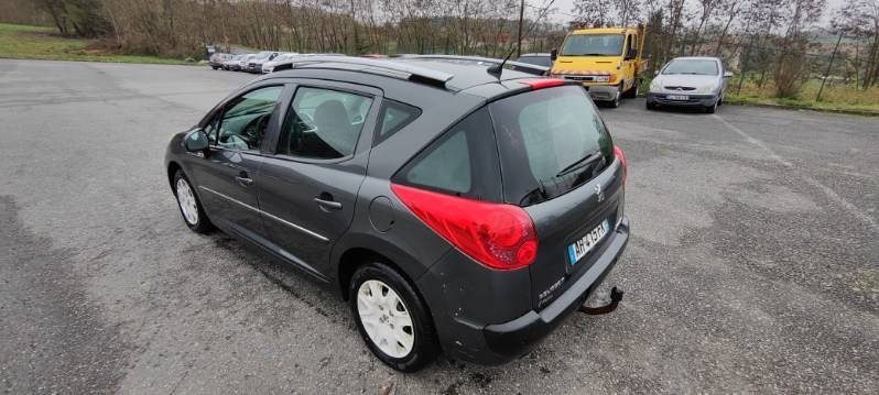 PEUGEOT 207 1.6 HDI 90 PREMIUM 