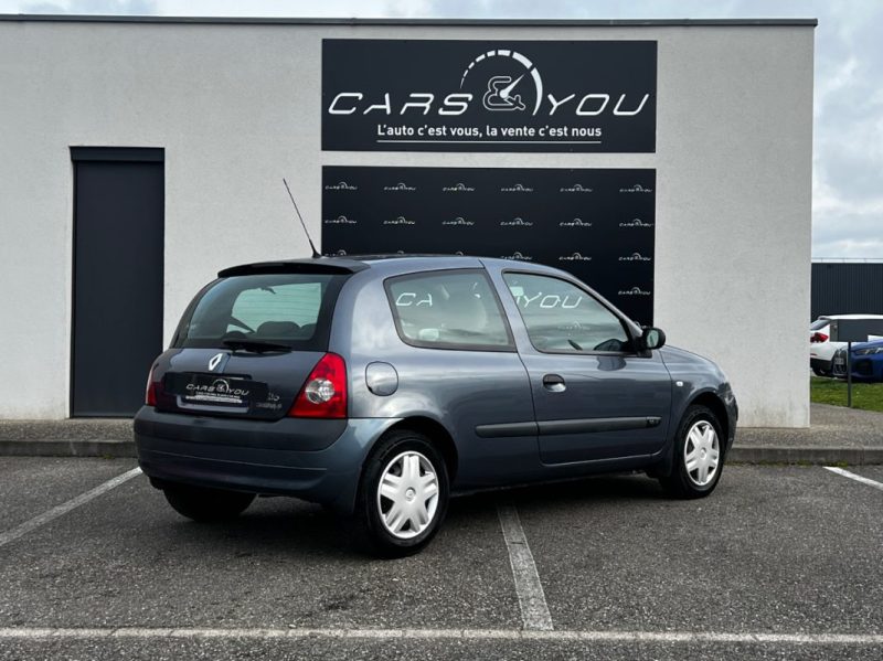 RENAULT CLIO 16V 75CV BVM5 CLIME AUTOMATIQUE 2005