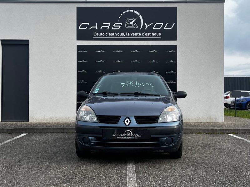 RENAULT CLIO 16V 75CV BVM5 CLIME AUTOMATIQUE 2005