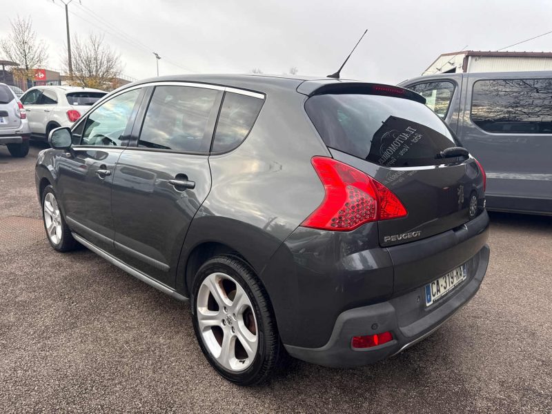 PEUGEOT 3008  2.0 HDI 150 FÉLINE  