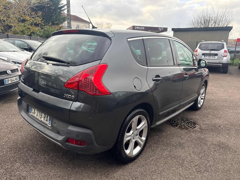 PEUGEOT 3008  2.0 HDI 150 FÉLINE  