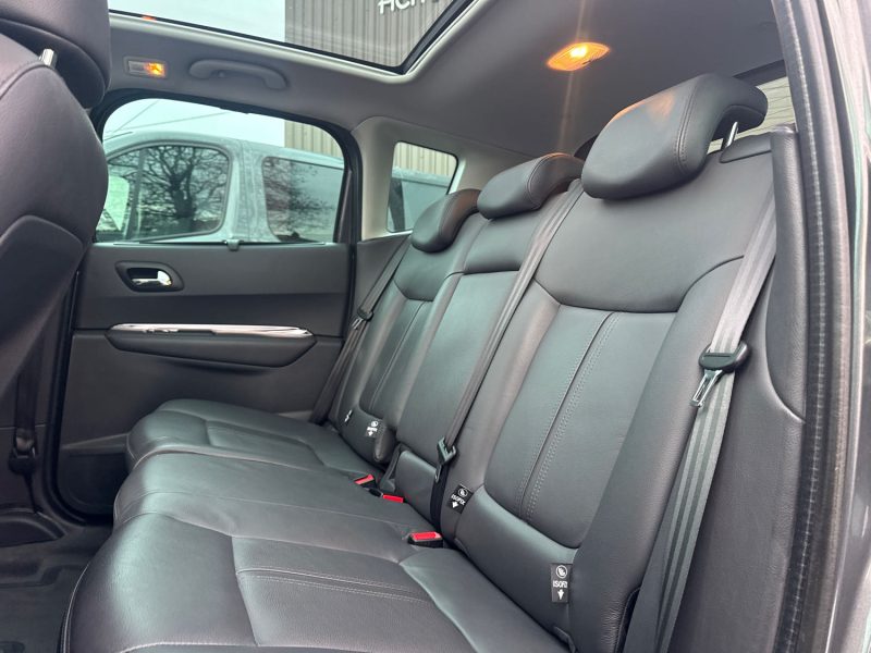 PEUGEOT 3008  2.0 HDI 150 FÉLINE  