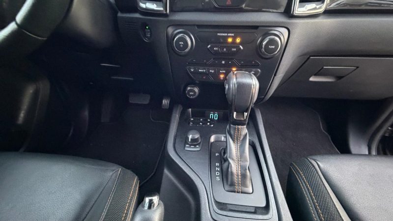 FORD RANGER 2.0 TDCI 213CH SUPER CAB LIMITED BVA10 