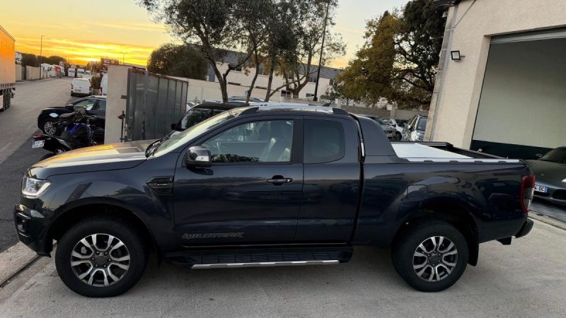 FORD RANGER 2.0 TDCI 213CH SUPER CAB LIMITED BVA10 