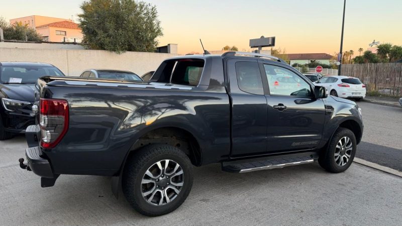 FORD RANGER 2.0 TDCI 213CH SUPER CAB LIMITED BVA10 