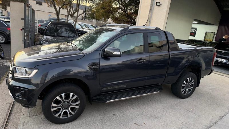 FORD RANGER 2.0 TDCI 213CH SUPER CAB LIMITED BVA10 