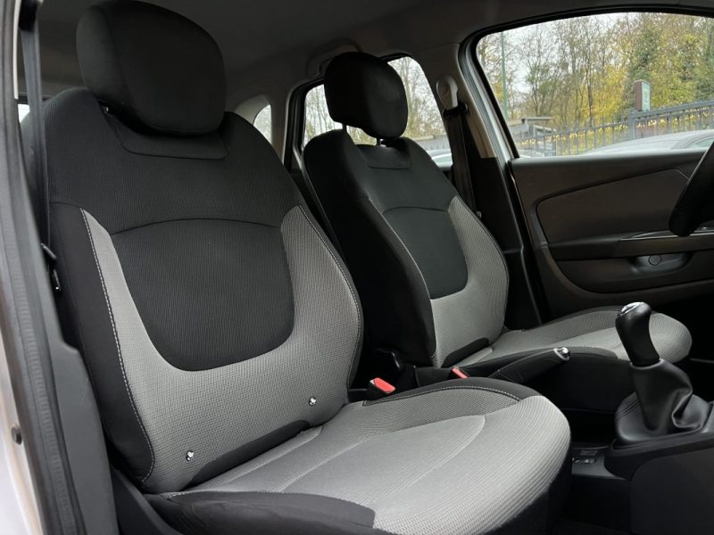 RENAULT CAPTUR 0.9 TCE 90 Cv 1ERE MAIN GPS TOMTOM CRIT AIR 1 - GARANTIE 1 AN