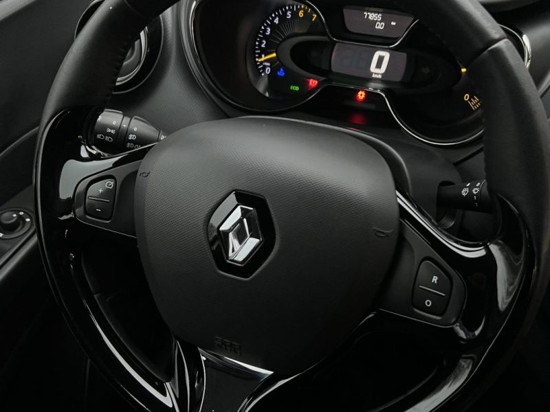 RENAULT CAPTUR 0.9 TCE 90 Cv 1ERE MAIN GPS TOMTOM CRIT AIR 1 - GARANTIE 1 AN