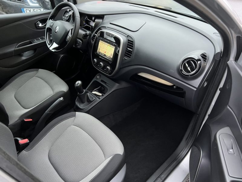 RENAULT CAPTUR 0.9 TCE 90 Cv 1ERE MAIN GPS TOMTOM CRIT AIR 1 - GARANTIE 1 AN