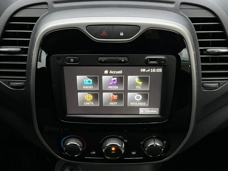 RENAULT CAPTUR 0.9 TCE 90 Cv 1ERE MAIN GPS TOMTOM CRIT AIR 1 - GARANTIE 1 AN