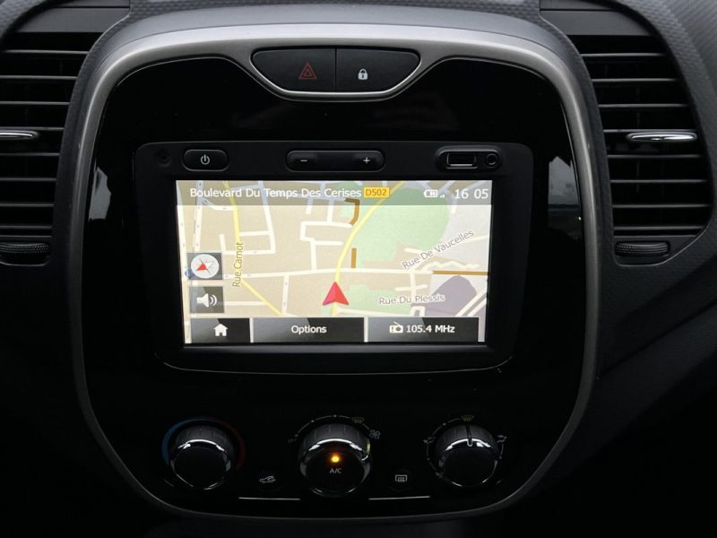 RENAULT CAPTUR 0.9 TCE 90 Cv 1ERE MAIN GPS TOMTOM CRIT AIR 1 - GARANTIE 1 AN