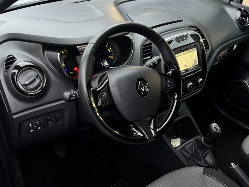 RENAULT CAPTUR 0.9 TCE 90 Cv 1ERE MAIN GPS TOMTOM CRIT AIR 1 - GARANTIE 1 AN