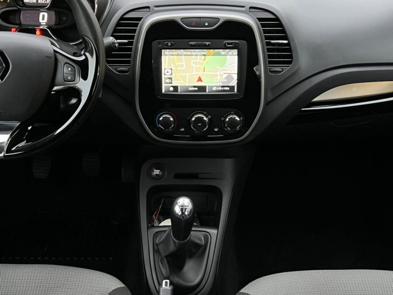 RENAULT CAPTUR 0.9 TCE 90 Cv 1ERE MAIN GPS TOMTOM CRIT AIR 1 - GARANTIE 1 AN