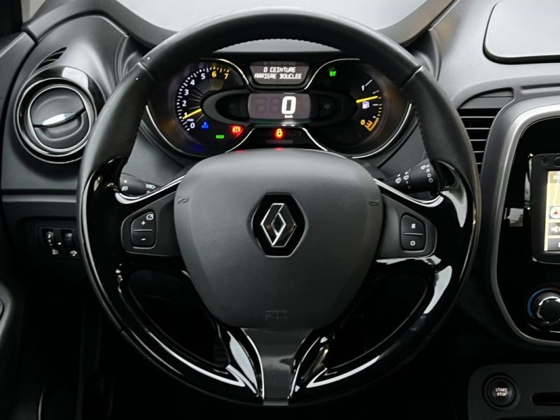 RENAULT CAPTUR 0.9 TCE 90 Cv 1ERE MAIN GPS TOMTOM CRIT AIR 1 - GARANTIE 1 AN