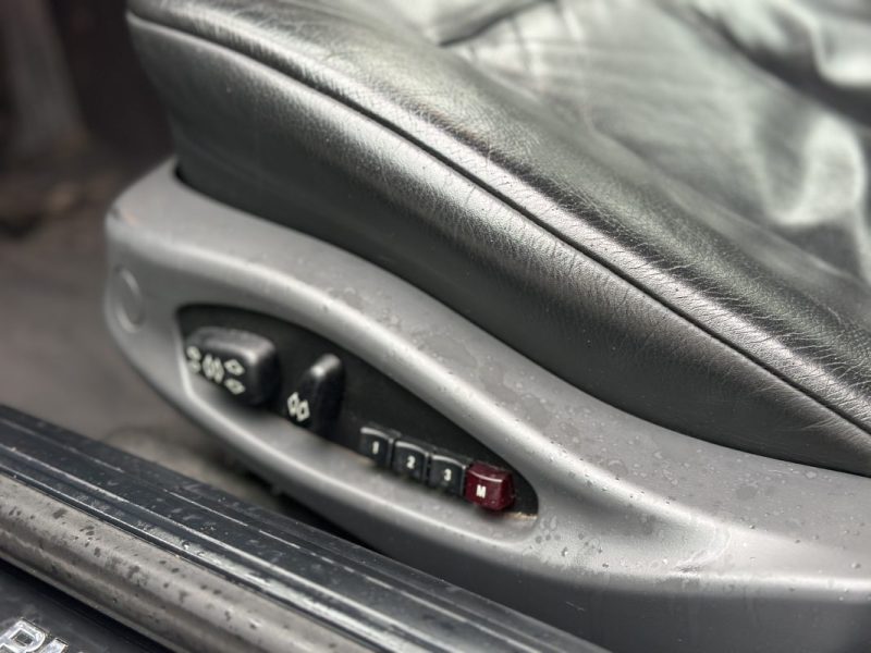 BMW SERIE 6 645 CI V8 333 CV / Paiement 4X ou 10X Possible